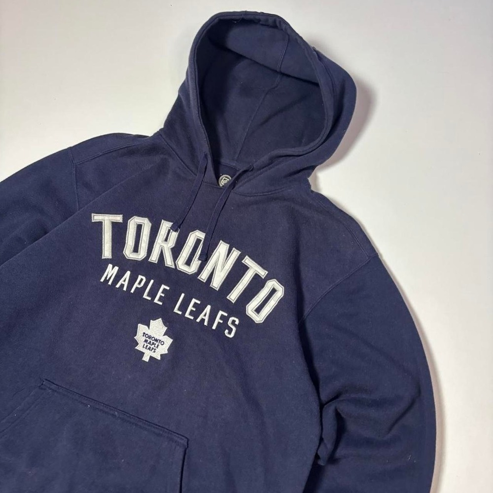 Toronto Maple Leafs NHL Pullover Hoodie Navy Blue - Size M - Picture 2 of 7